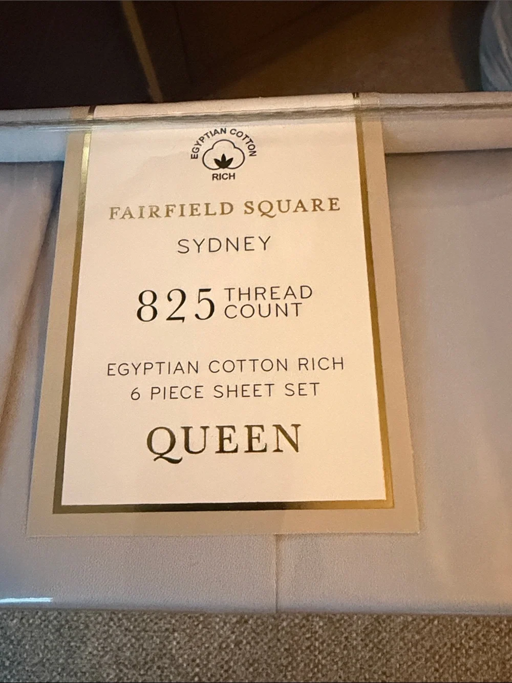 Sydney 825-Thread Count Queen Sheet Set - Picture 3 of 4